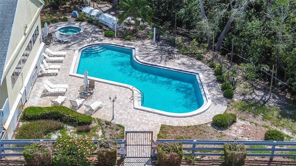 1500 Sunset Road, Unit G4 Tarpon Springs, FL 34689 - Photo 40 of 44 an aerial view of a house with outdoor space