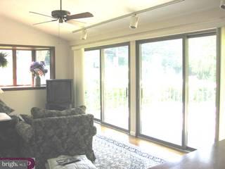 819 Pleasant Hill Road Wallingford, PA 19086 - Photo 4 of 6