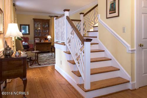 2711 East Fairway Road Morehead City, NC 28557 - Photo 2 of 52 Front Entry and Stairway