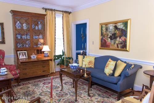 2711 East Fairway Road Morehead City, NC 28557 - Photo 5 of 52 Formal Living Room