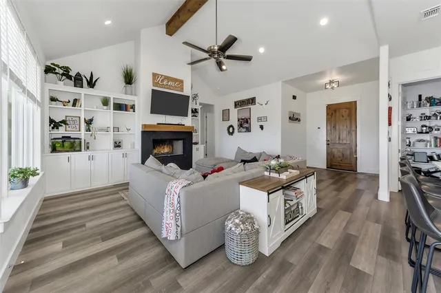 $675,000 | 1040 Agnes Street North, Springtown, TX 76082