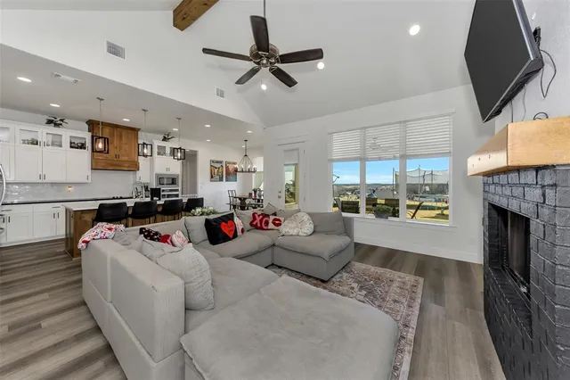 $675,000 | 1040 Agnes Street North, Springtown, TX 76082