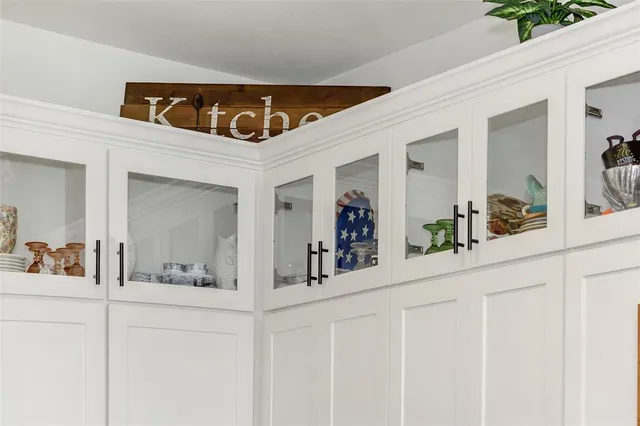 $675,000 | 1040 Agnes Street North, Springtown, TX 76082