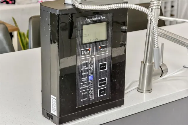 $675,000 | 1040 Agnes Street North, Springtown, TX 76082