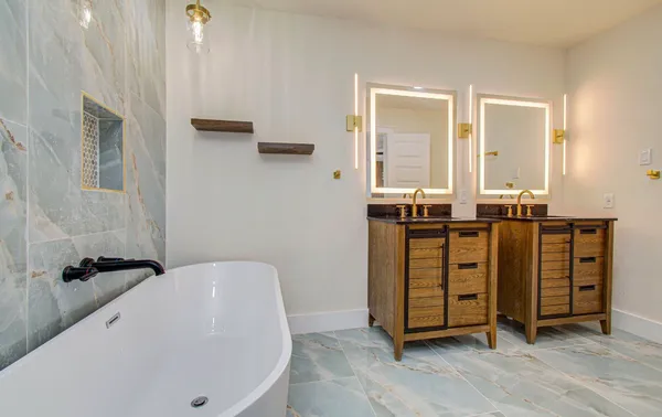 $2,400 | 14231 Misty Meadow Lane, Houston, TX 77079