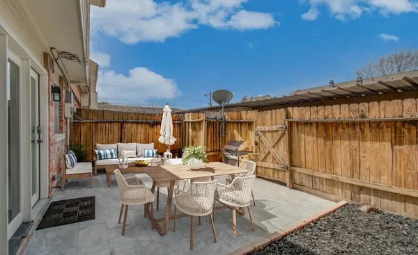 $2,400 | 14231 Misty Meadow Lane, Houston, TX 77079