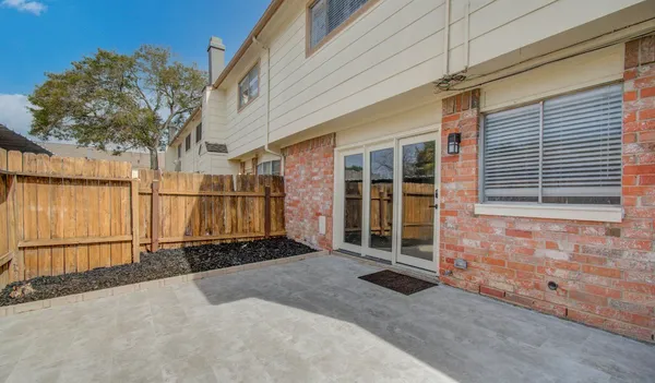 $2,400 | 14231 Misty Meadow Lane, Houston, TX 77079