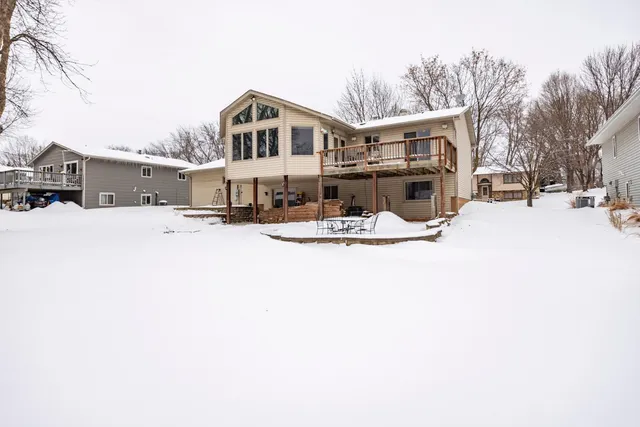 $399,900 | 225 Cardinal Lane, Chaska, MN 55318