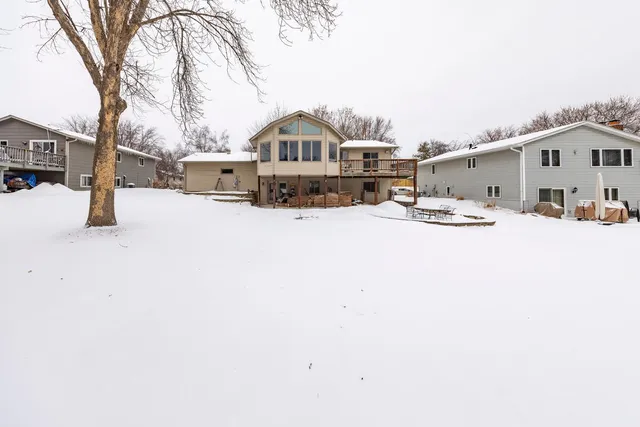 $399,900 | 225 Cardinal Lane, Chaska, MN 55318