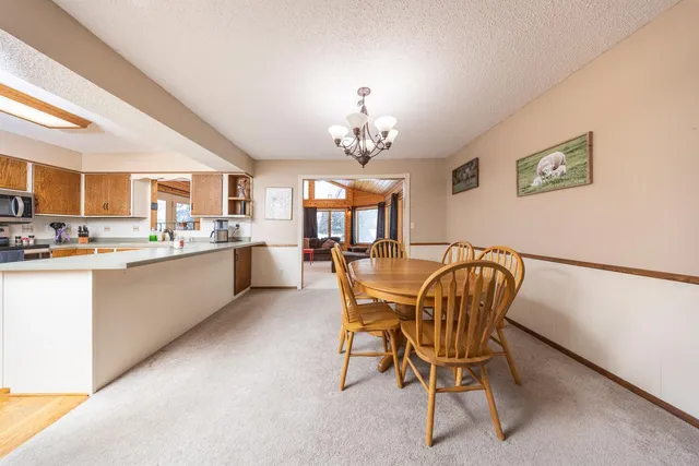 $399,900 | 225 Cardinal Lane, Chaska, MN 55318