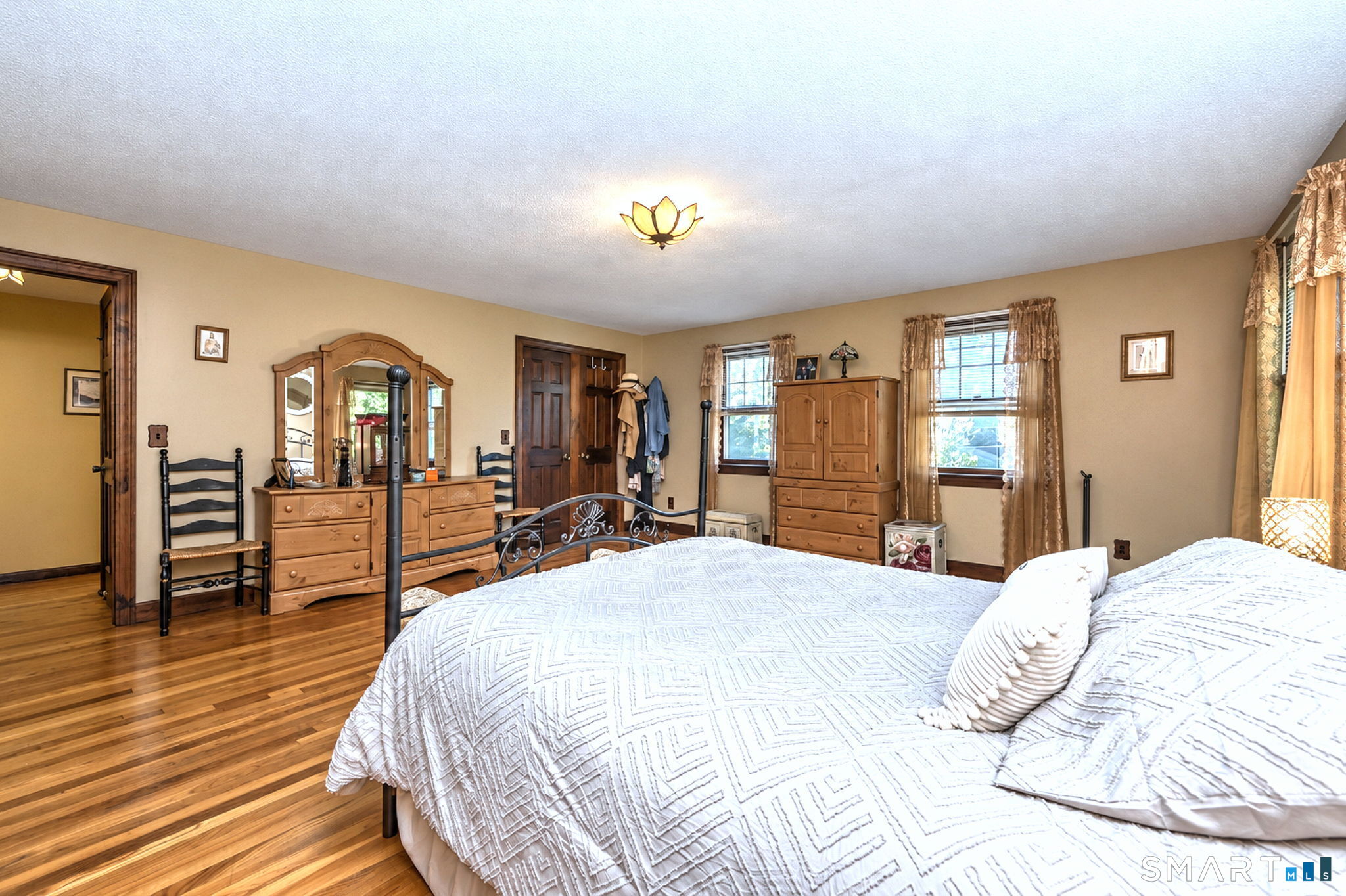 567 Orange Center Road Orange, CT 06477 - Photo 29 of 40 Gallery Image 29