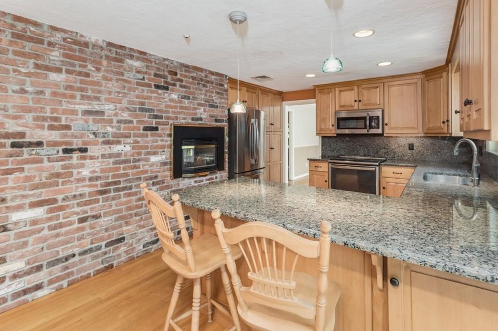 7 Windsor Road Lynnfield, MA 01940 - Photo 15 of 40 Gallery Image 15