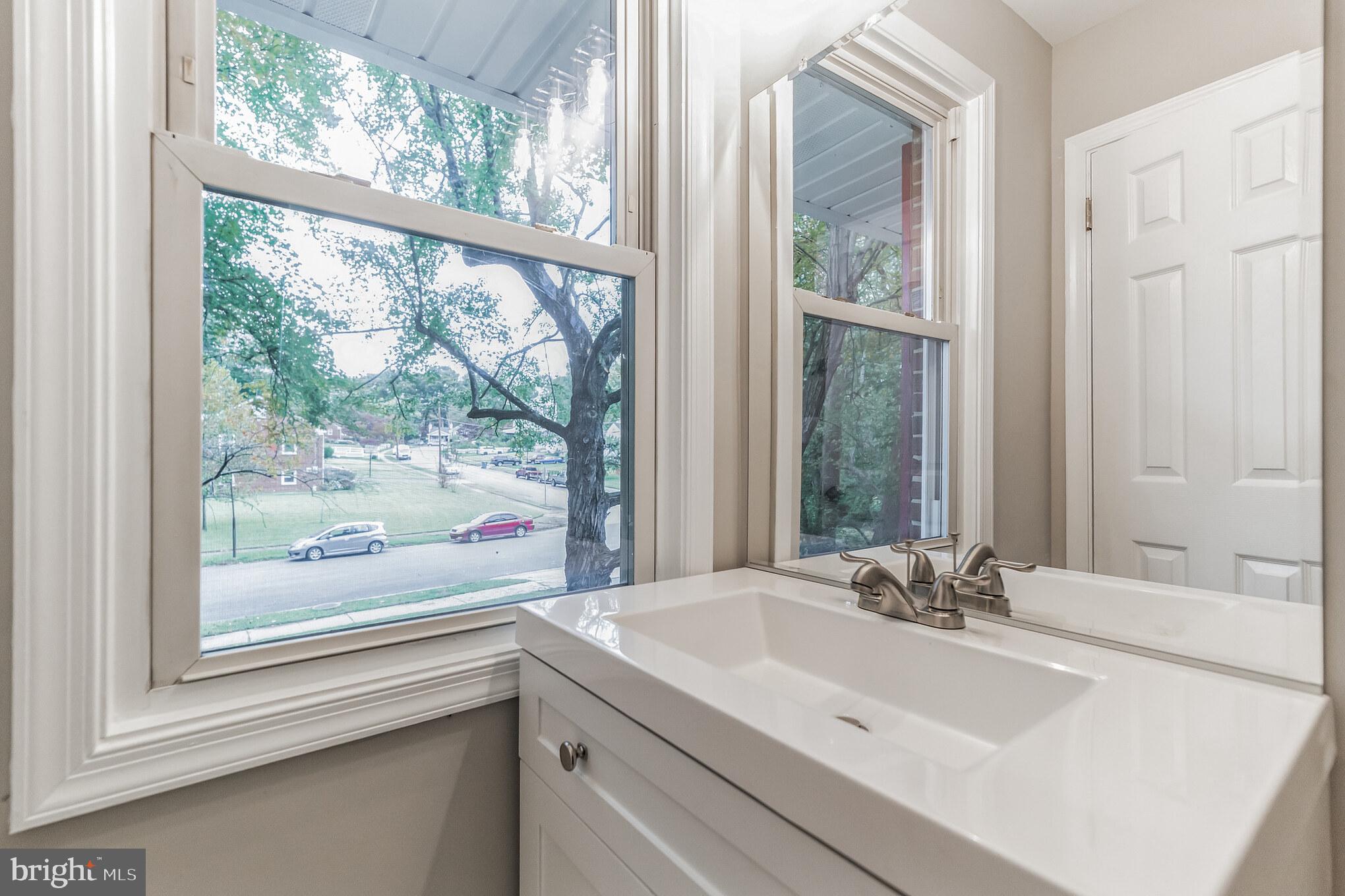 6301 Middlesex Avenue Springfield, VA 22150 - Photo 11 of 30 Gallery Image 11