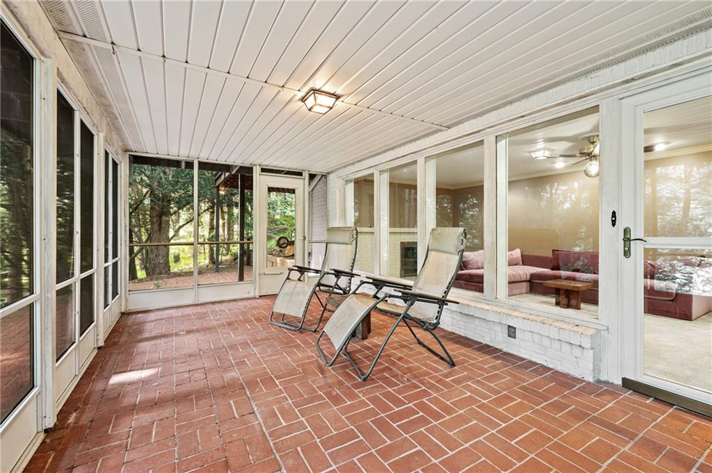 10 Chapel Ridge Road Pittsburgh, PA 15238 - Photo 18 of 25 Gallery Image 18