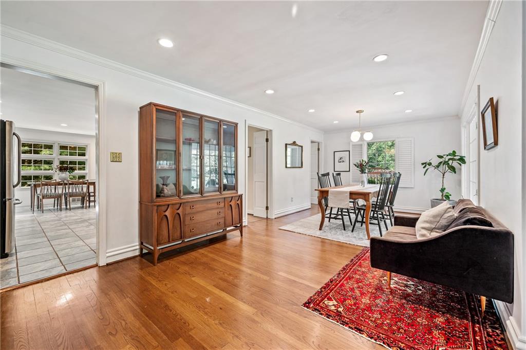 10 Chapel Ridge Road Pittsburgh, PA 15238 - Photo 4 of 25 Gallery Image 4