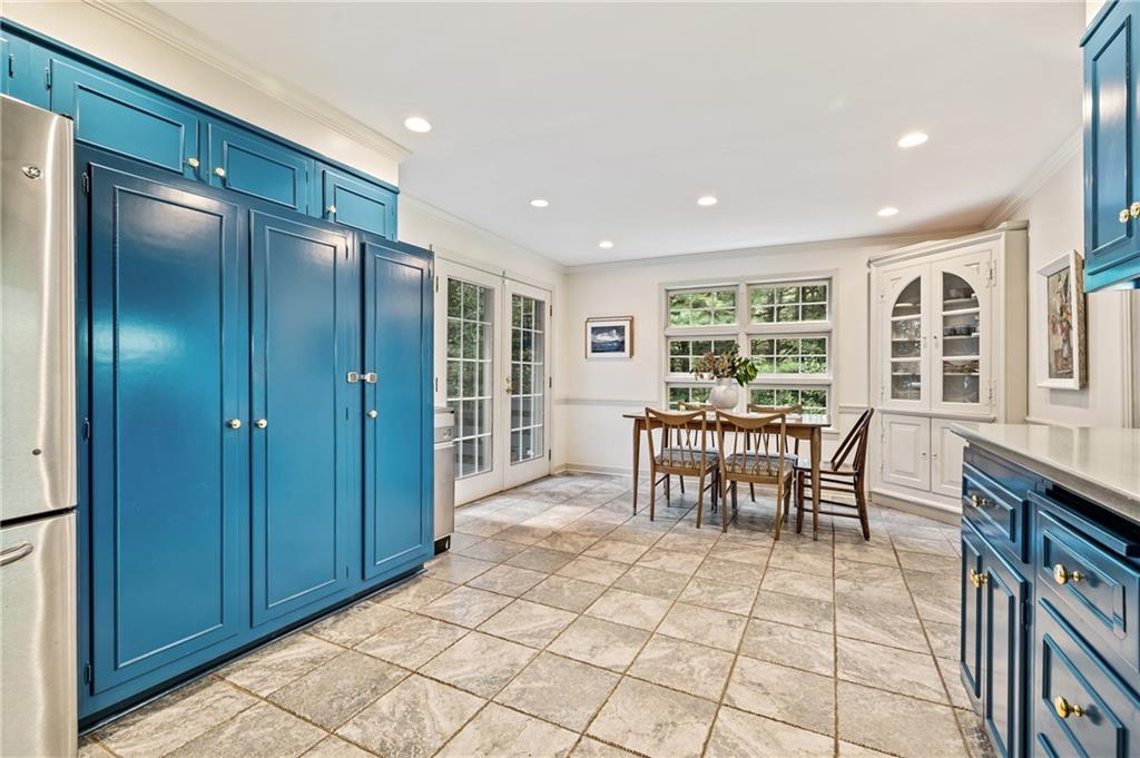 10 Chapel Ridge Road Pittsburgh, PA 15238 - Photo 7 of 25 Gallery Image 7