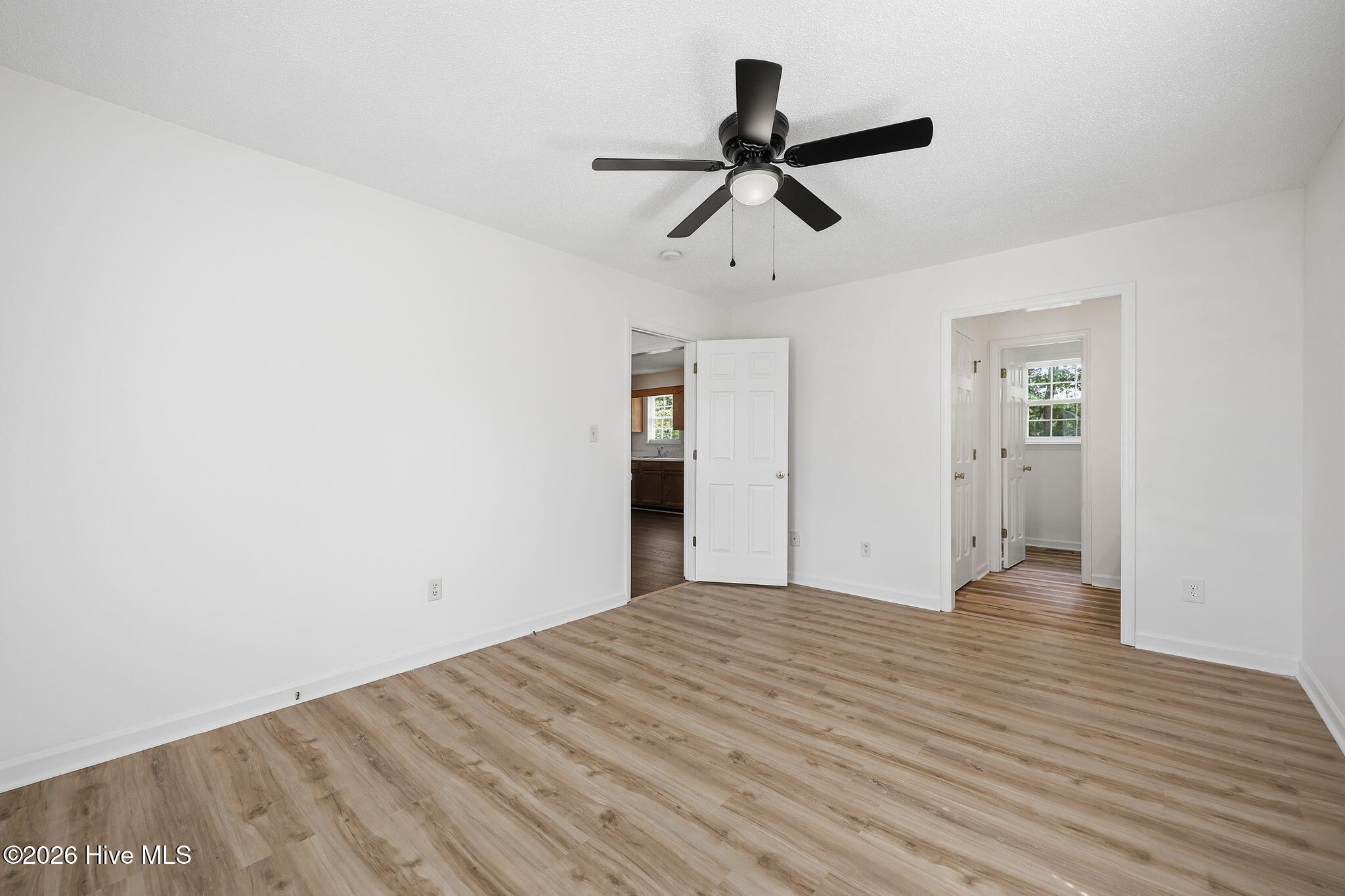 1402 Lockwood Road Kinston, NC 28501 - Photo 21 of 37