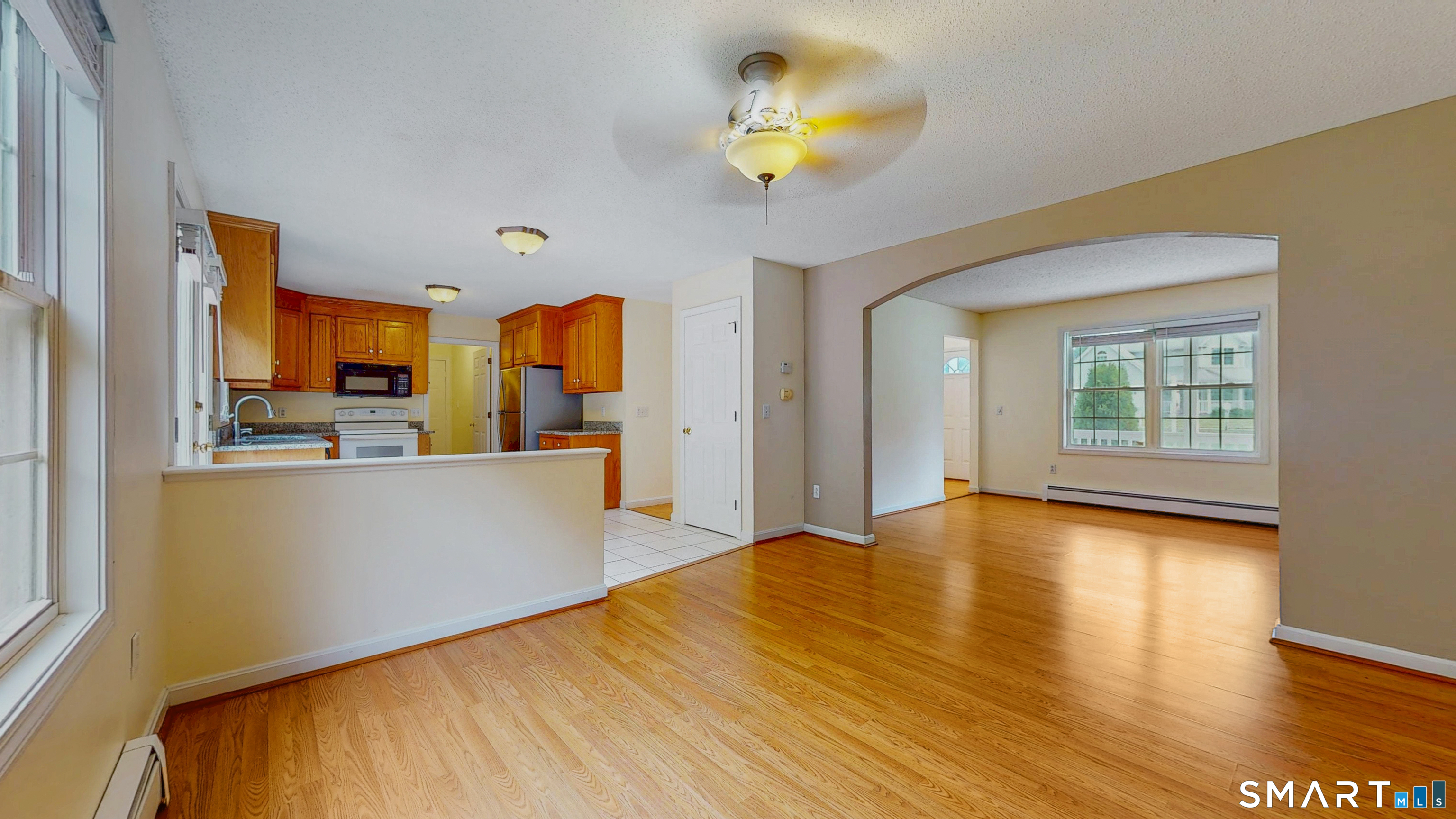 223 Walek Farms Road Manchester, CT 06040 - Photo 3 of 33 Gallery Image 3