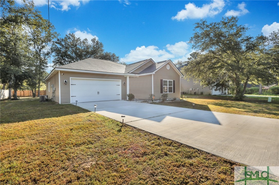 96 Griffin Road Allenhurst, GA 31301 - Photo 2 of 35