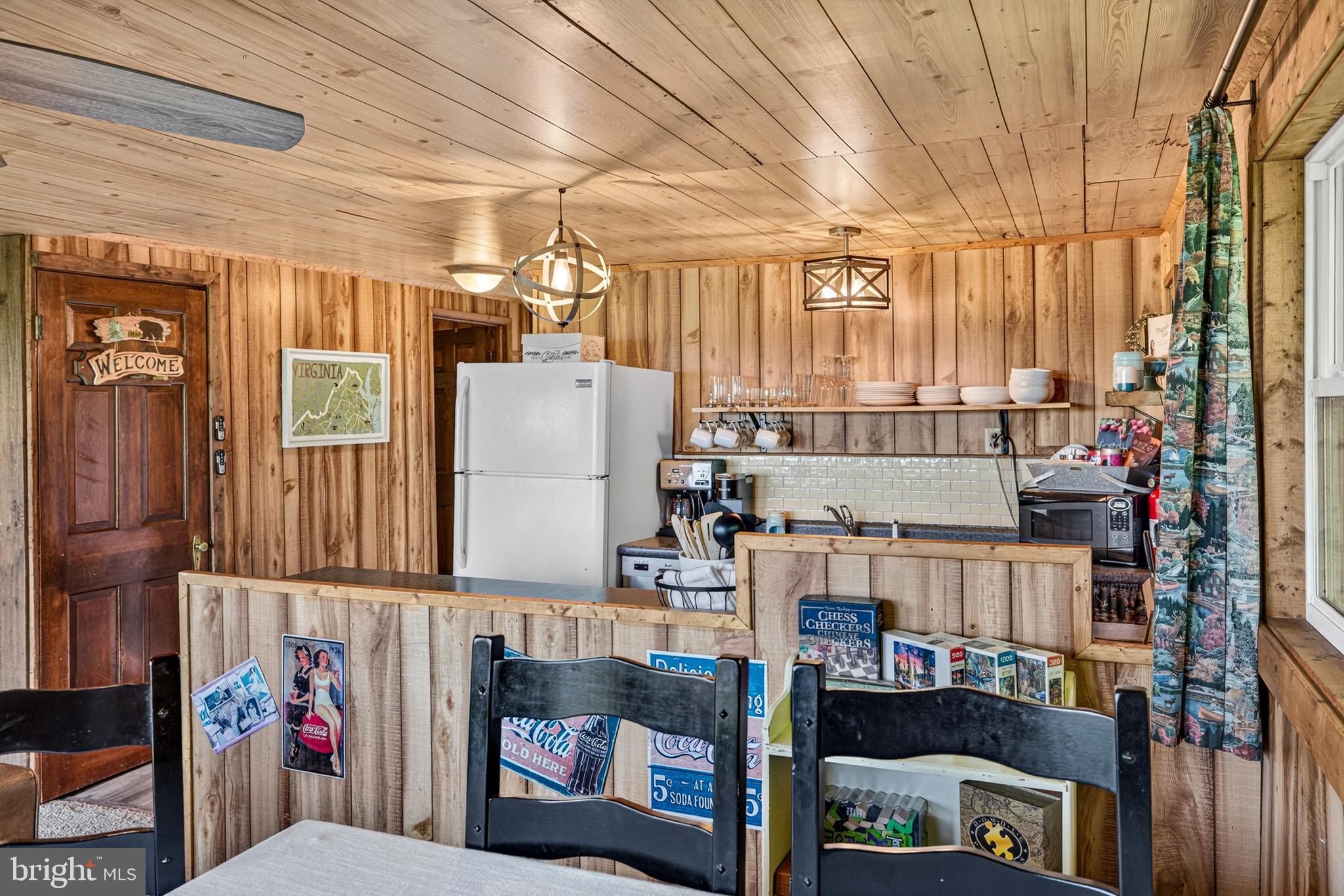 707 Overlook Drive Rileyville, VA 22650 - Photo 20 of 94