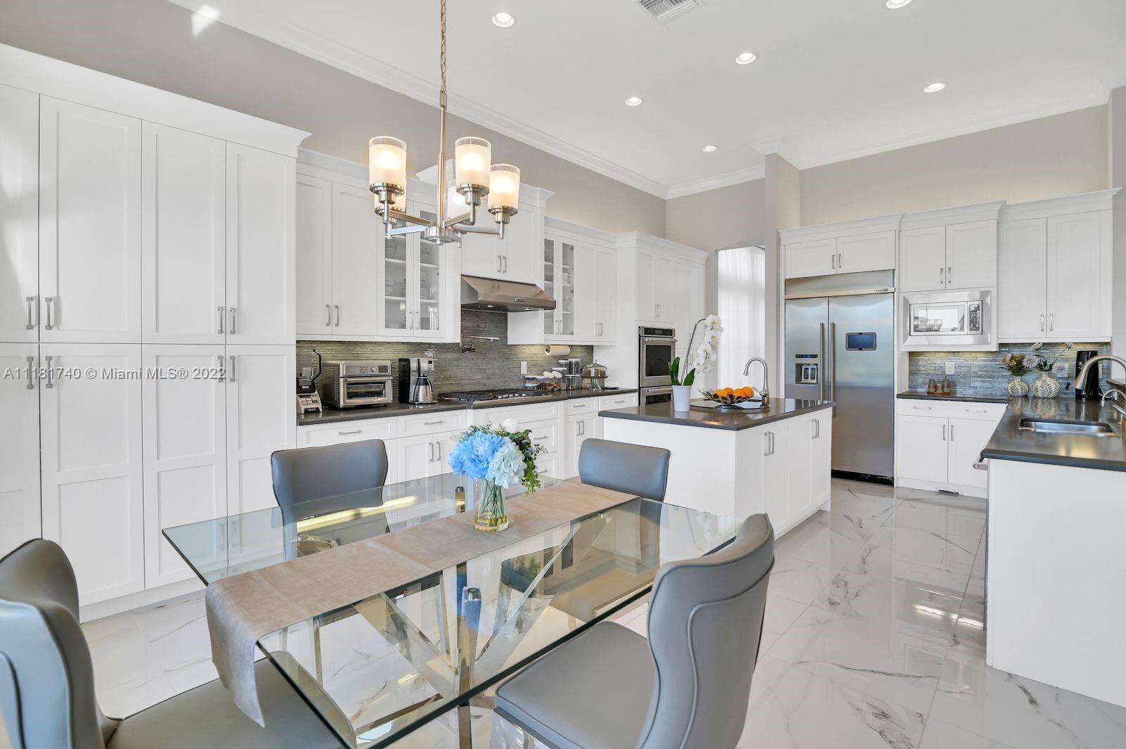 9728 Bozzano Drive Delray Beach, FL 33446 - Photo 17 of 48