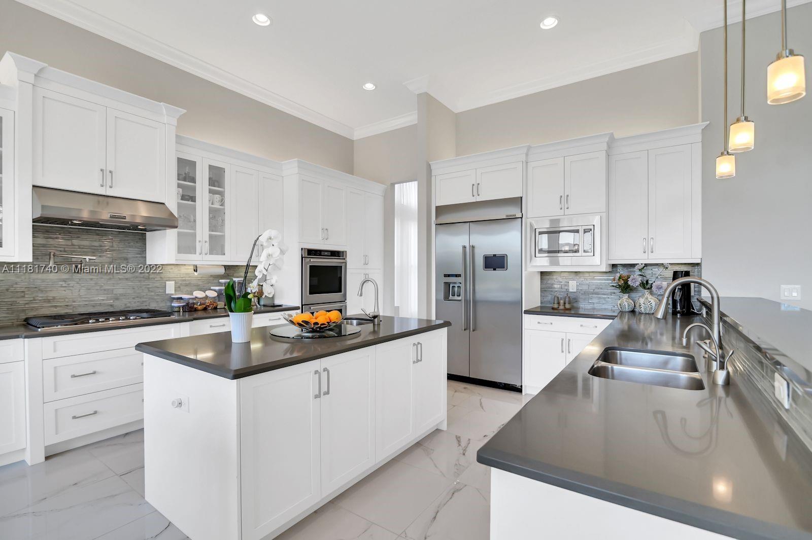 9728 Bozzano Drive Delray Beach, FL 33446 - Photo 18 of 48