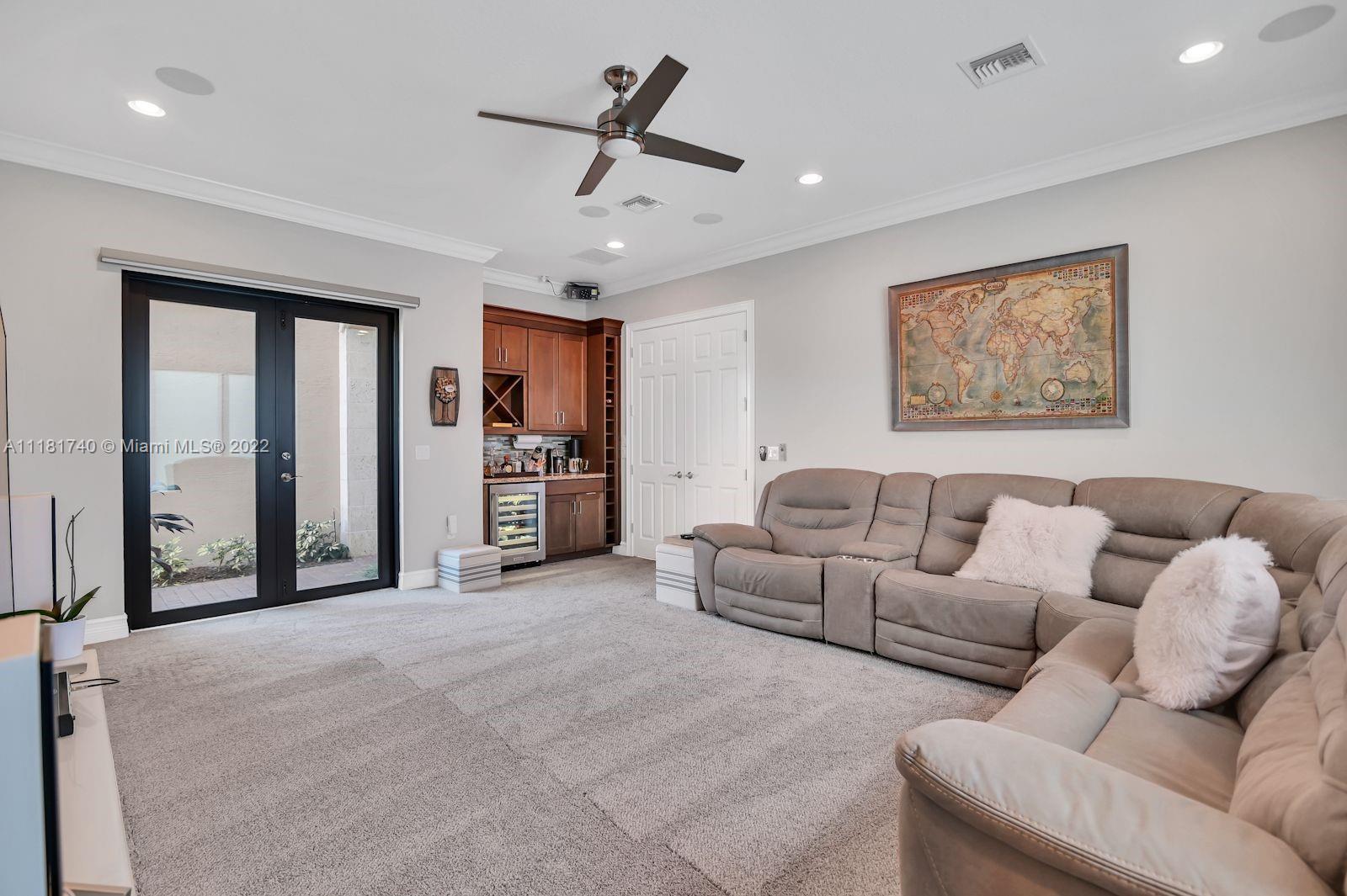 9728 Bozzano Drive Delray Beach, FL 33446 - Photo 5 of 48