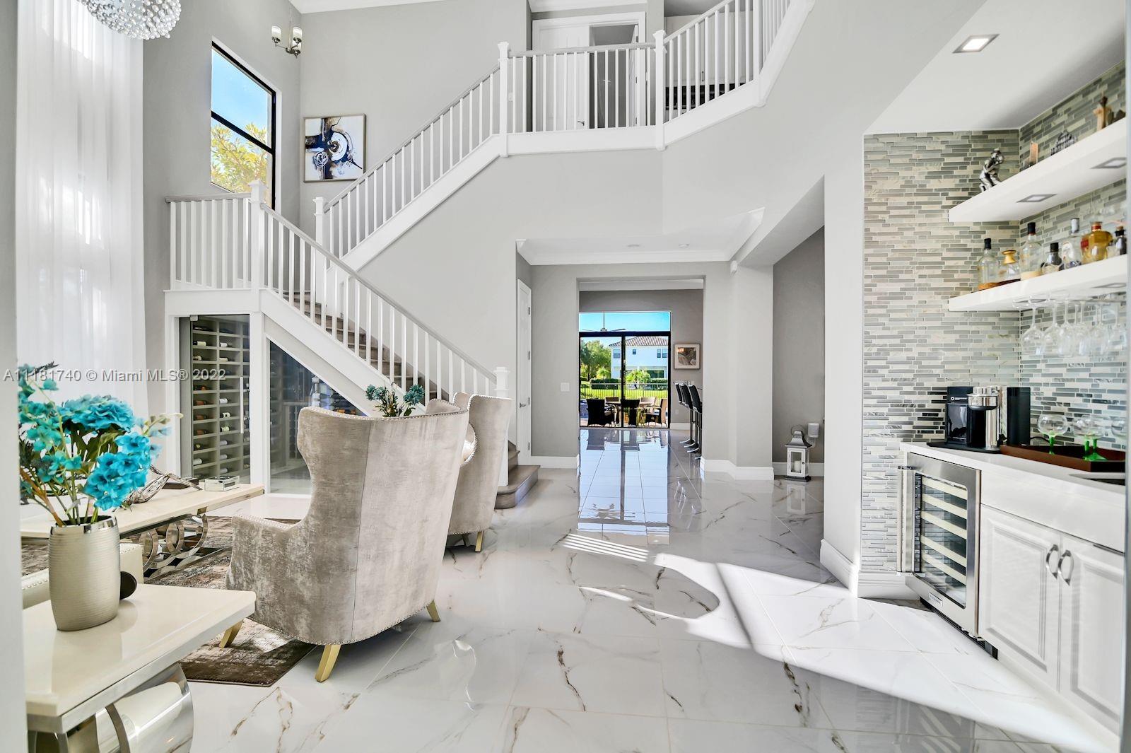 9728 Bozzano Drive Delray Beach, FL 33446 - Photo 7 of 48