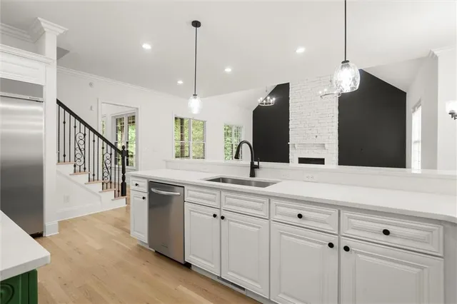 $995,000 | 5515 Riverwalk Court, Gainesville, GA 30506