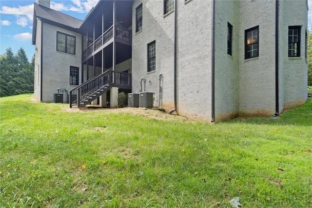 $995,000 | 5515 Riverwalk Court, Gainesville, GA 30506