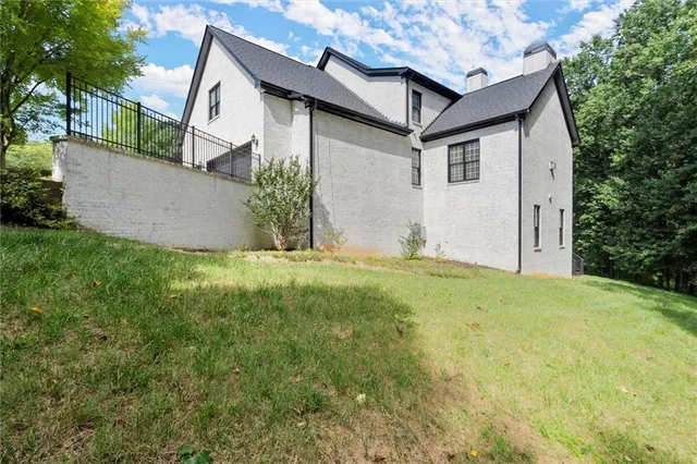 $995,000 | 5515 Riverwalk Court, Gainesville, GA 30506