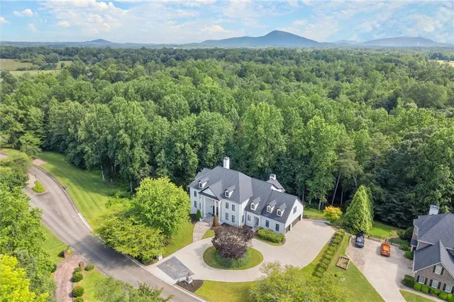 $995,000 | 5515 Riverwalk Court, Gainesville, GA 30506