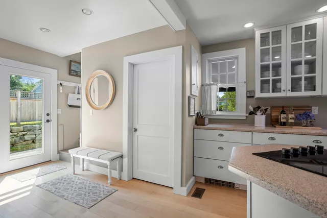 $14,500 | 22 School Street, Stonington, CT 06355