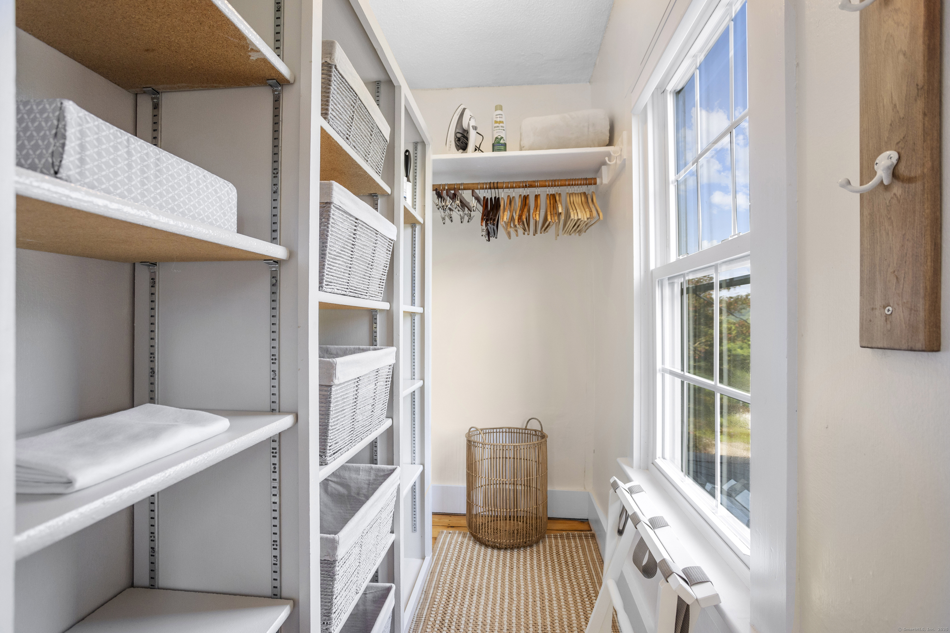 22 School Street Stonington, CT 06355 - Photo 22 of 39 a view of balcony and workspace