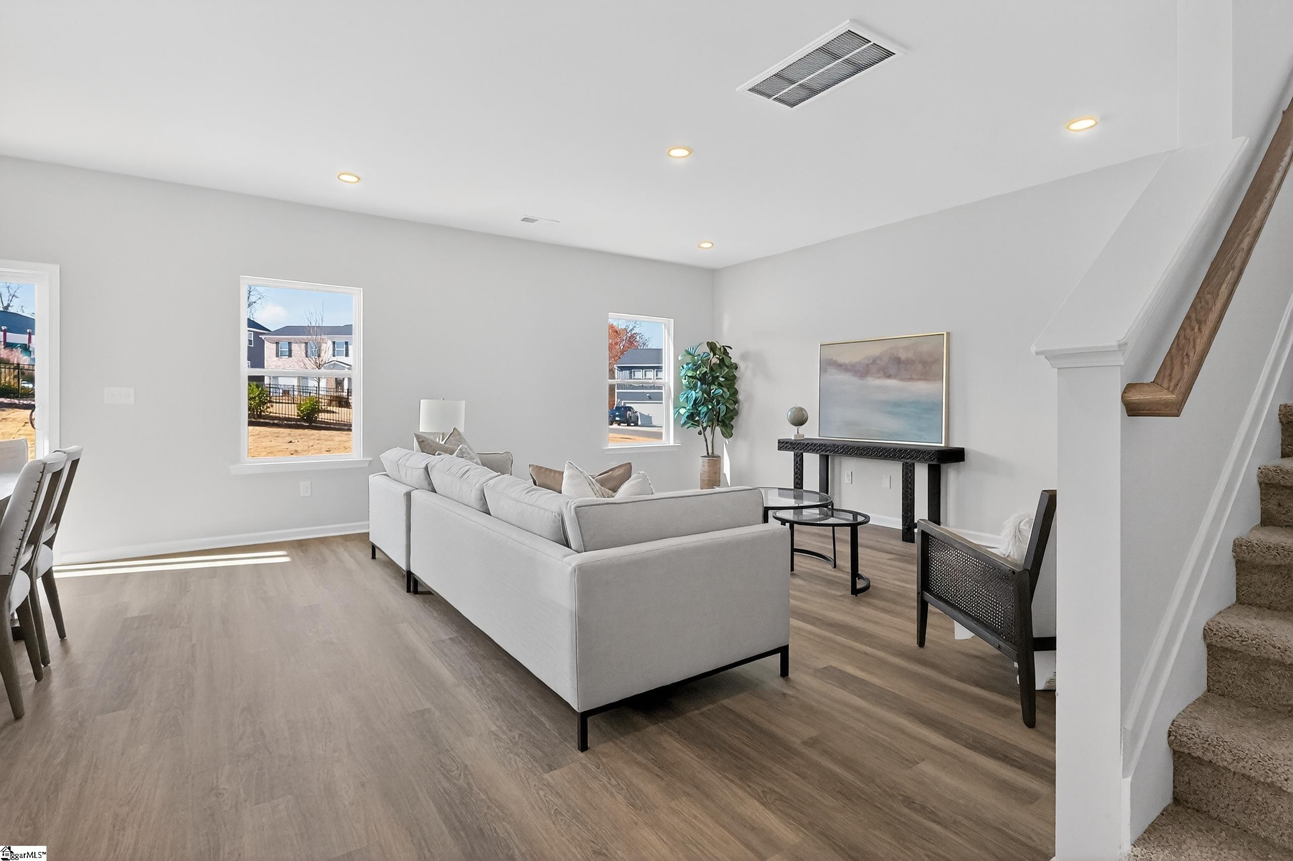 12 Torwood Street Fountain Inn, SC 29644 - Photo 4 of 34