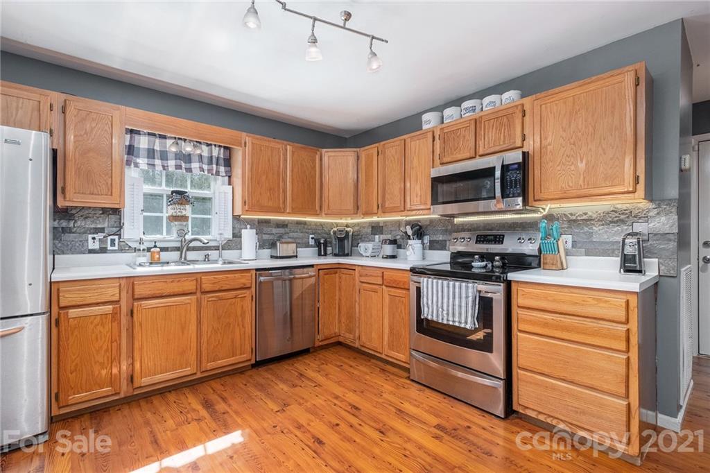 2340 Centergrove Road Kannapolis, NC 28083 - Photo 9 of 28 Gallery Image 9