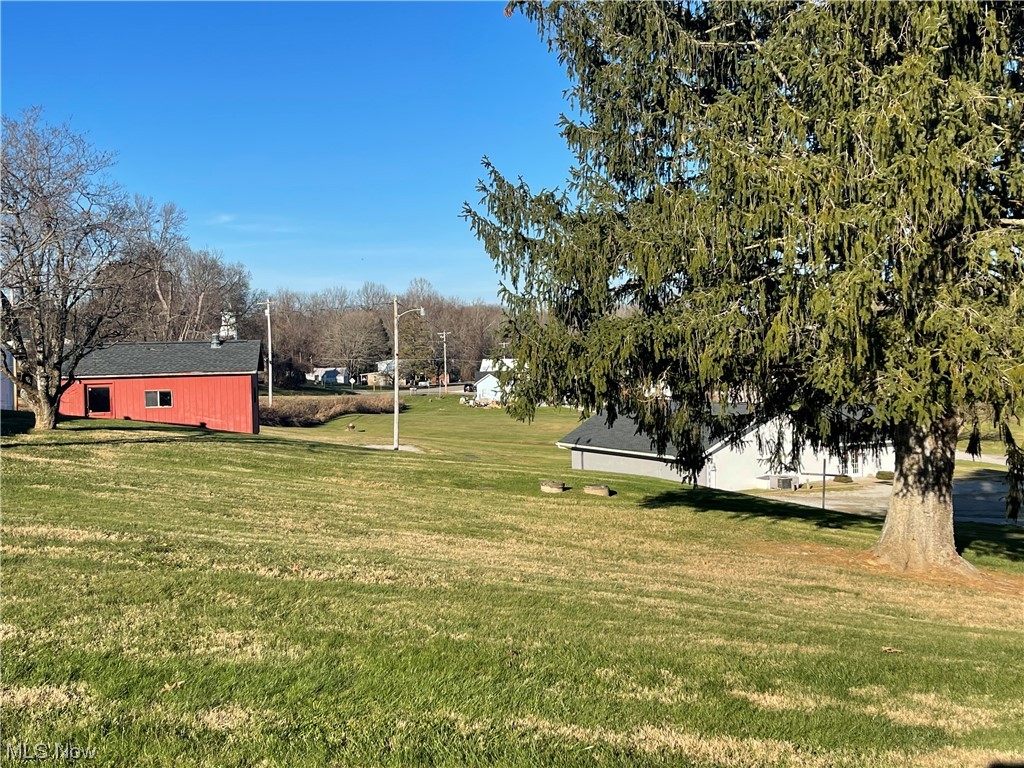 3792 Newbury Road Little Hocking, OH 45742 - Photo 23 of 46 View of yard
