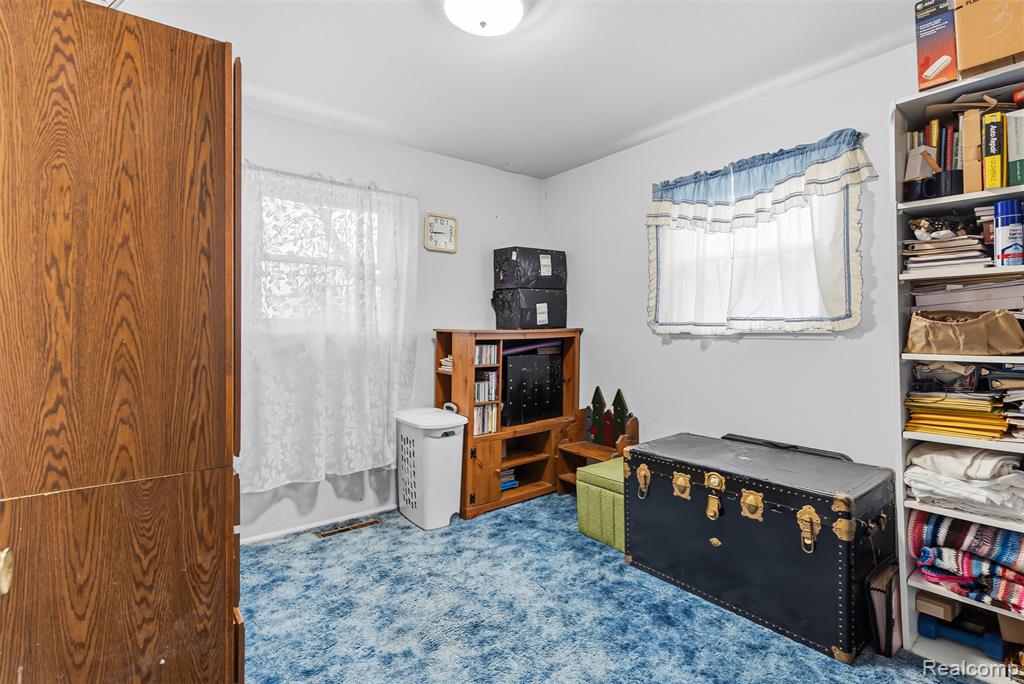 5114 Reid Road Swartz Creek, MI 48473 - Photo 19 of 31 Gallery Image 19
