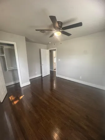 $1,500 | 3109 Airport Boulevard, Houston, TX 77051