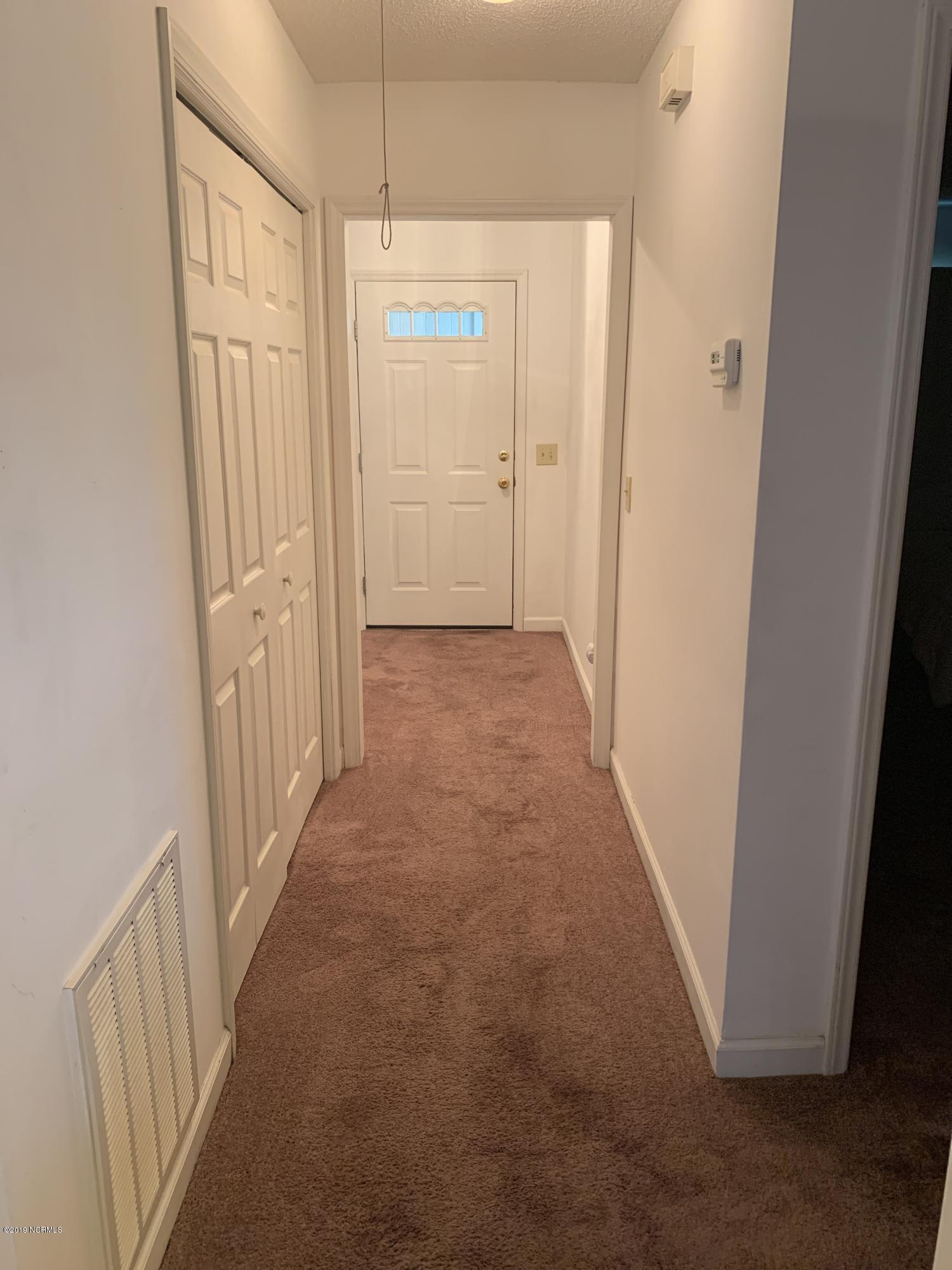 2081 Quail Ridge Road, Unit C Greenville, NC 27858 - Photo 11 of 18 IMG_4170