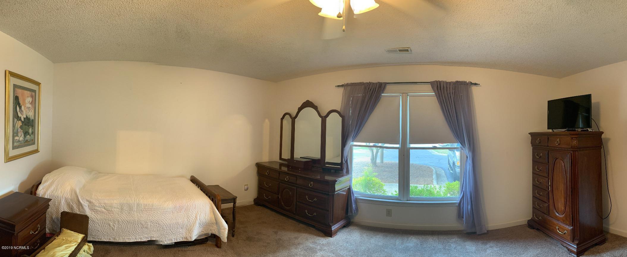 2081 Quail Ridge Road, Unit C Greenville, NC 27858 - Photo 14 of 18 180 Master