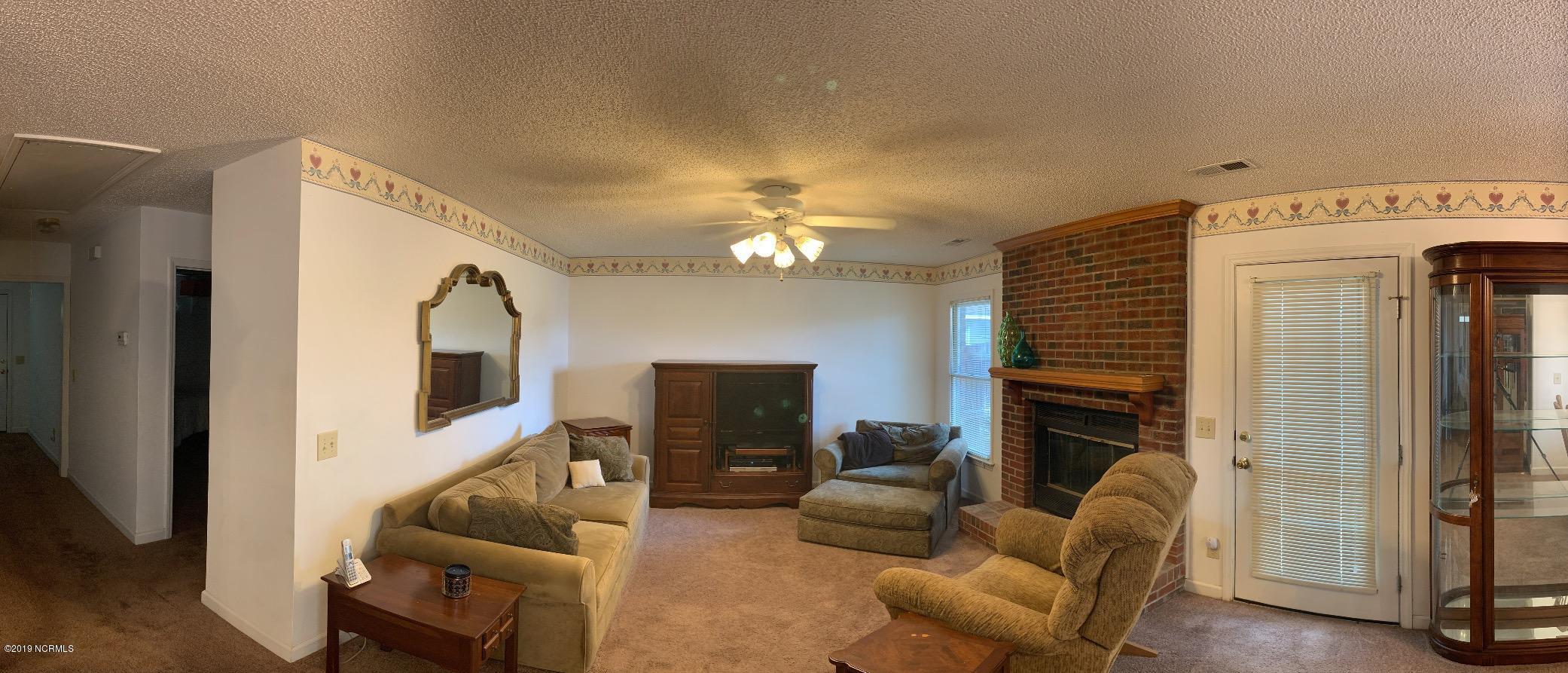 2081 Quail Ridge Road, Unit C Greenville, NC 27858 - Photo 18 of 18 IMG_4180