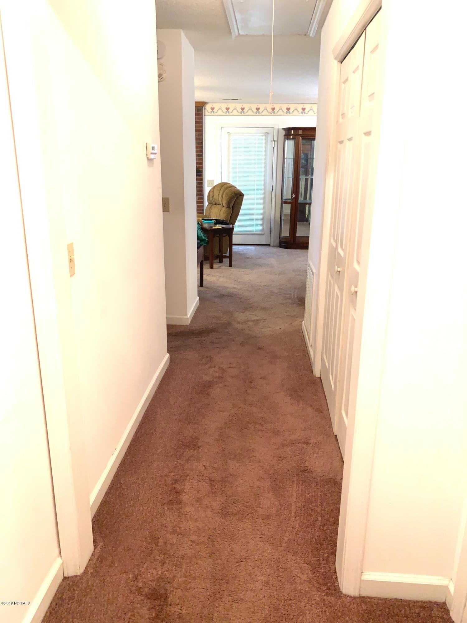2081 Quail Ridge Road, Unit C Greenville, NC 27858 - Photo 10 of 18 IMG_4167