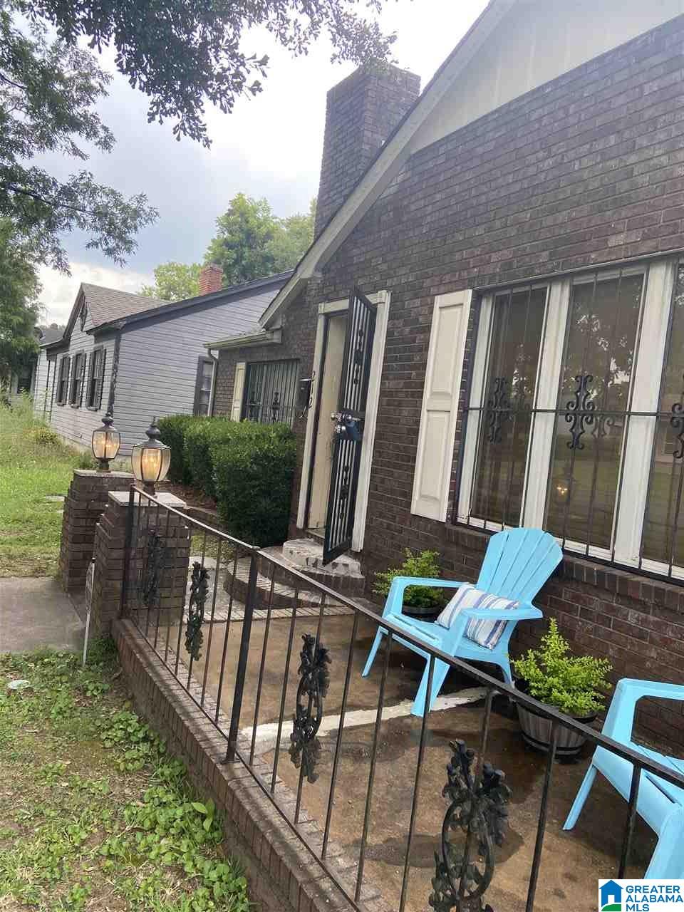 212 South Park Road Southwest Birmingham, AL 35211 - Photo 2 of 21