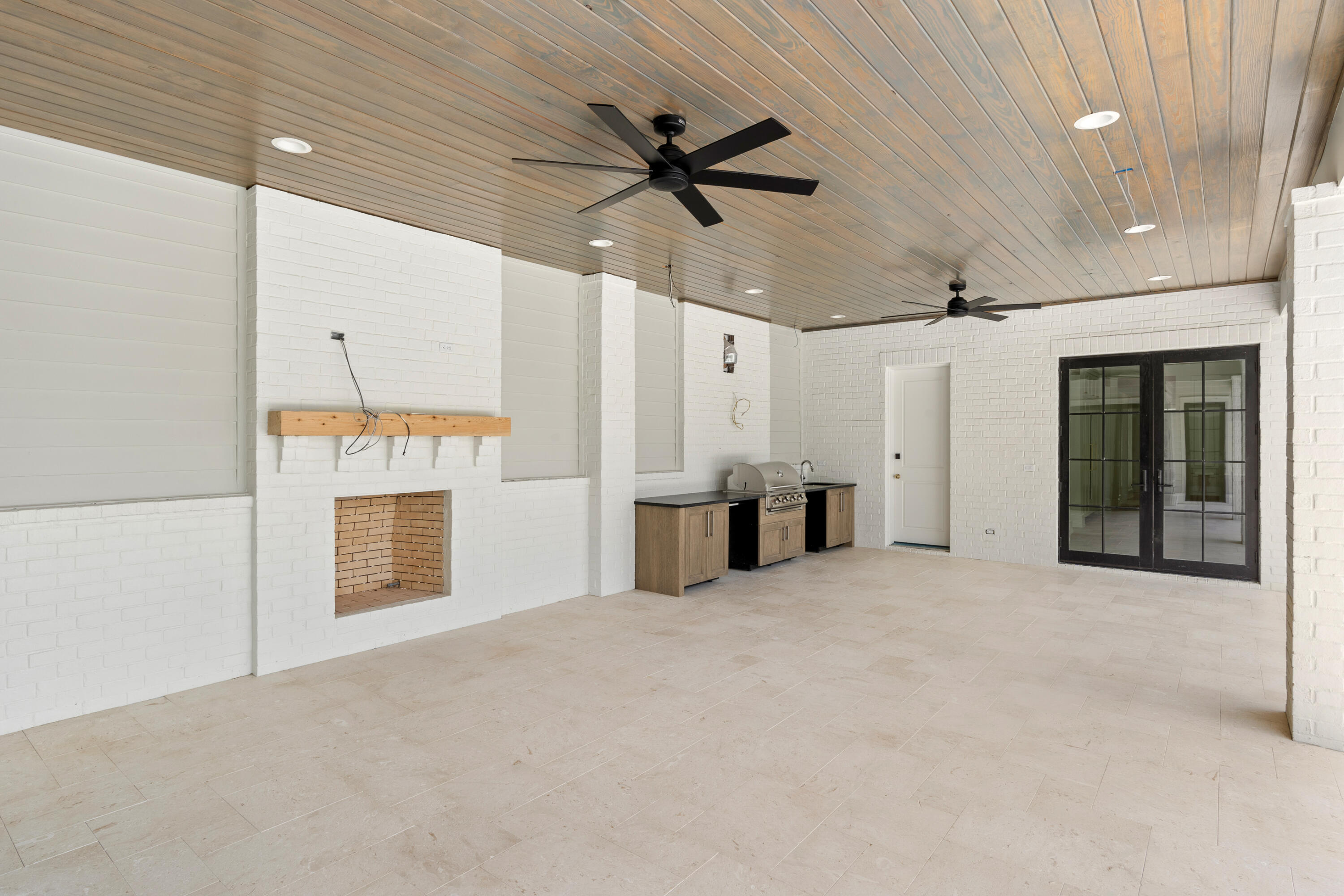 181 Quail Hollow Inlet Beach, FL 32461 - Photo 40 of 47 a view of a livingroom with a ceiling fan a ceiling fan and window