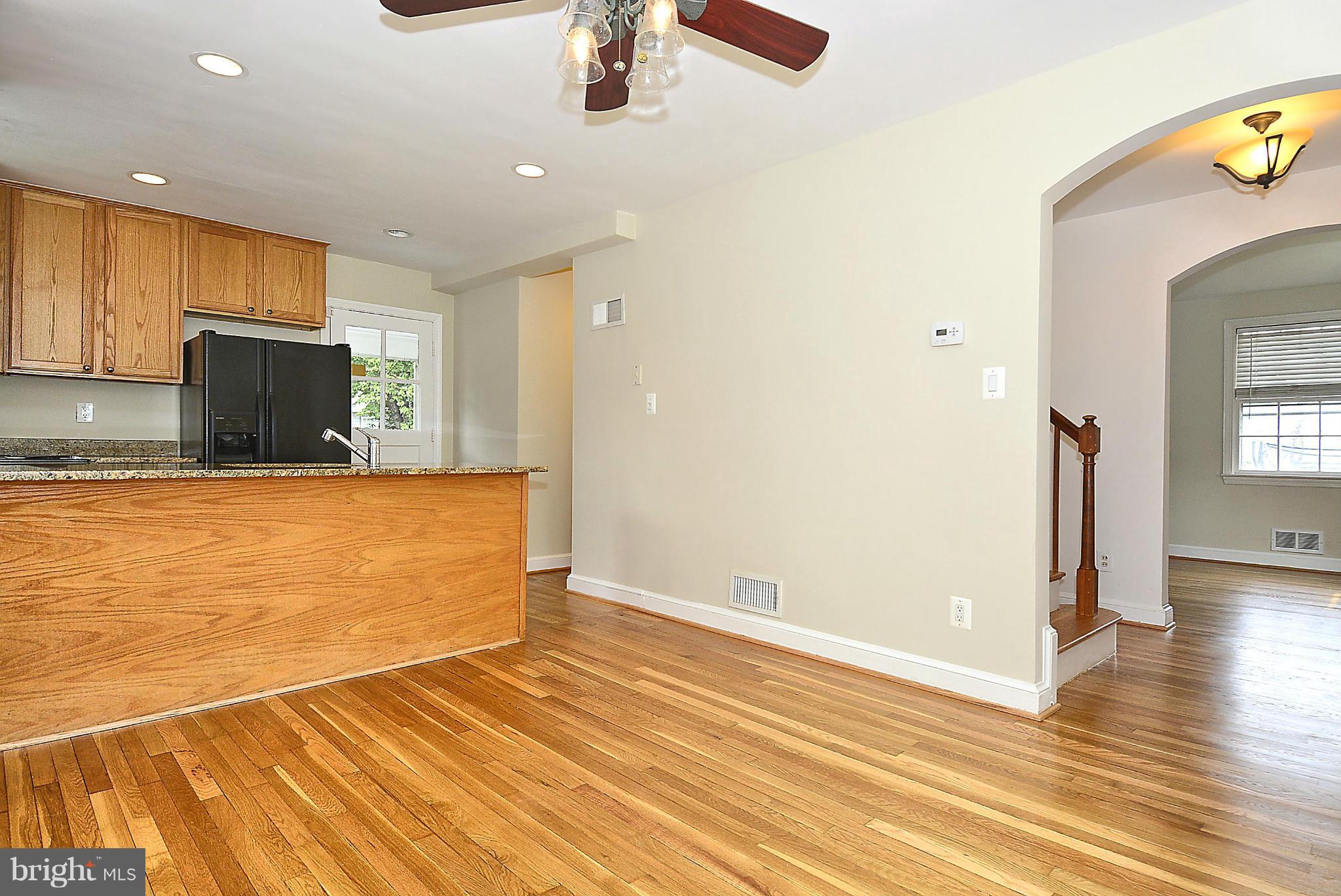 9405 Seminole Street Silver Spring, MD 20901 - Photo 5 of 25 Dining Room