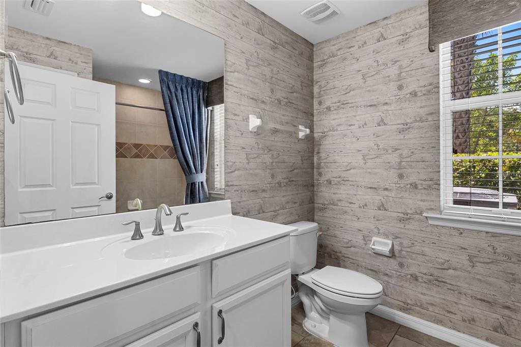 89 Navigation Circle Osprey, FL 34229 - Photo 36 of 61