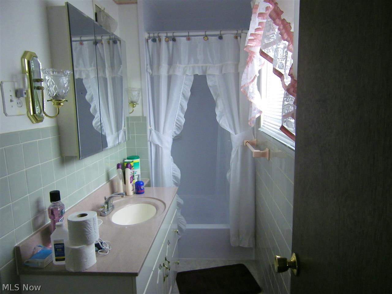 248 Greenbrier Road Weirton, WV 26062 - Photo 12 of 21 Gallery Image 12