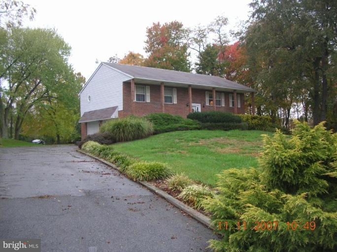 610 Rivershore Court Edgewood, MD 21040 - Photo 1 of 22 Exterior (Main)