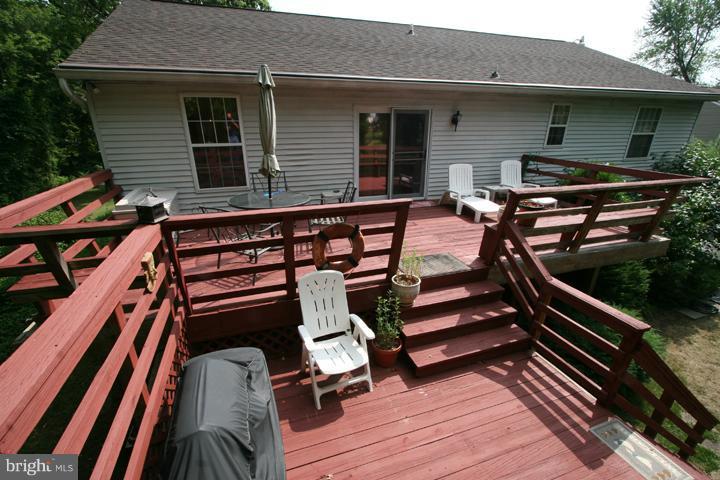 610 Rivershore Court Edgewood, MD 21040 - Photo 3 of 22 Deck